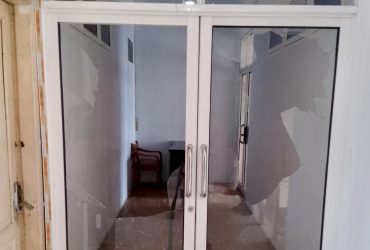 Anggota Satpol PP Lhokseumawe Pecahkan Kaca Pintu Gegara Gaji Ditahan, Ini Sebabnya
